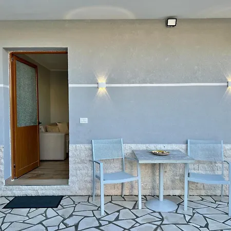 Floor 1 Apartman Vlora