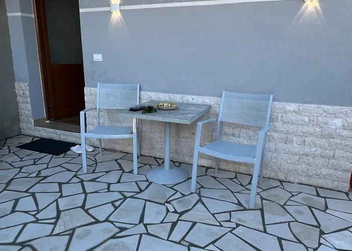 Floor 2 公寓 Vlorë