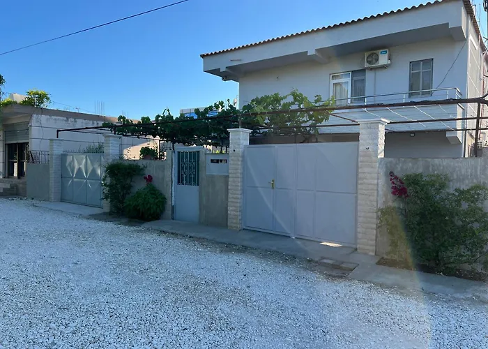 Floor 2 公寓 Vlorë