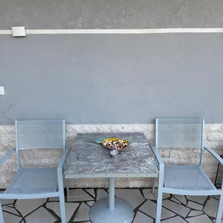 Appartamento Floor 2 *