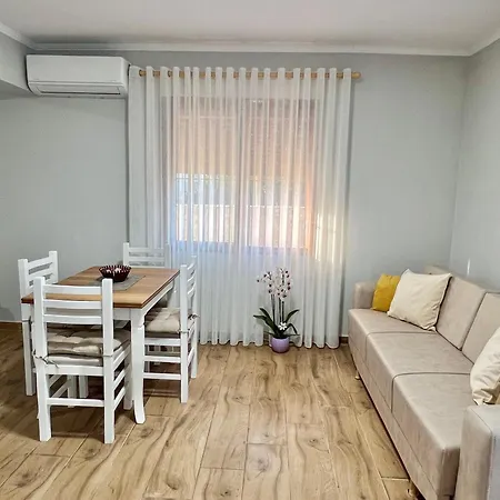 Apartamento Floor 1 *