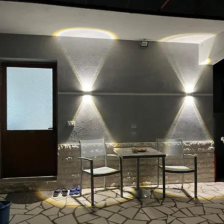 Floor 1 Vlorë