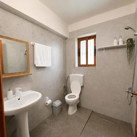 Apartamento Floor 1 Vlorë